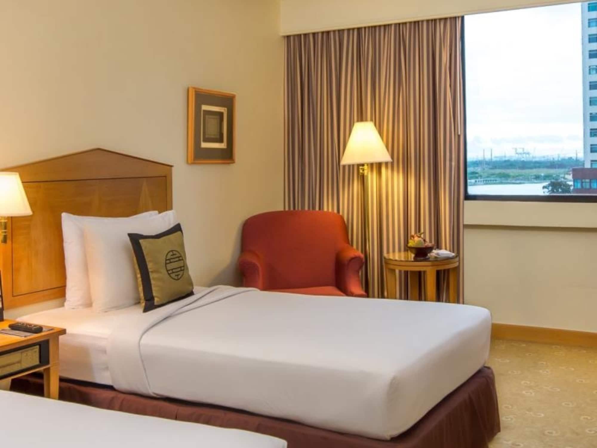 הו צ'י מין סיטי Saigon Prince Hotel מראה חיצוני תמונה