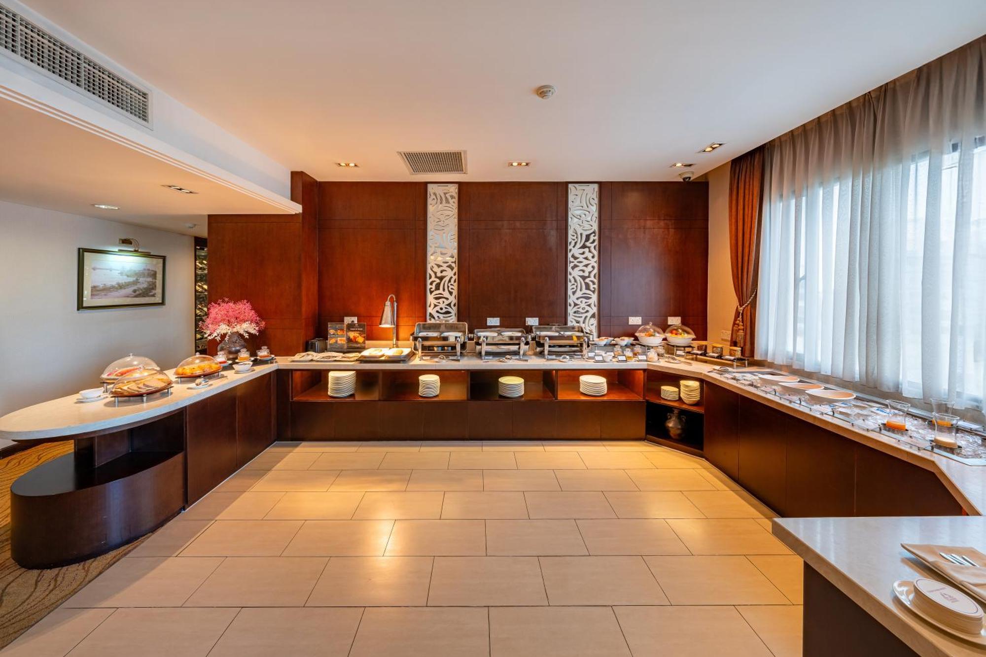 הו צ'י מין סיטי Saigon Prince Hotel מראה חיצוני תמונה
