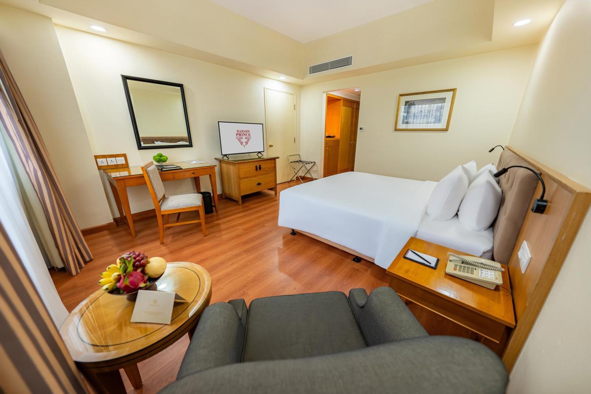 הו צ'י מין סיטי Saigon Prince Hotel מראה חיצוני תמונה