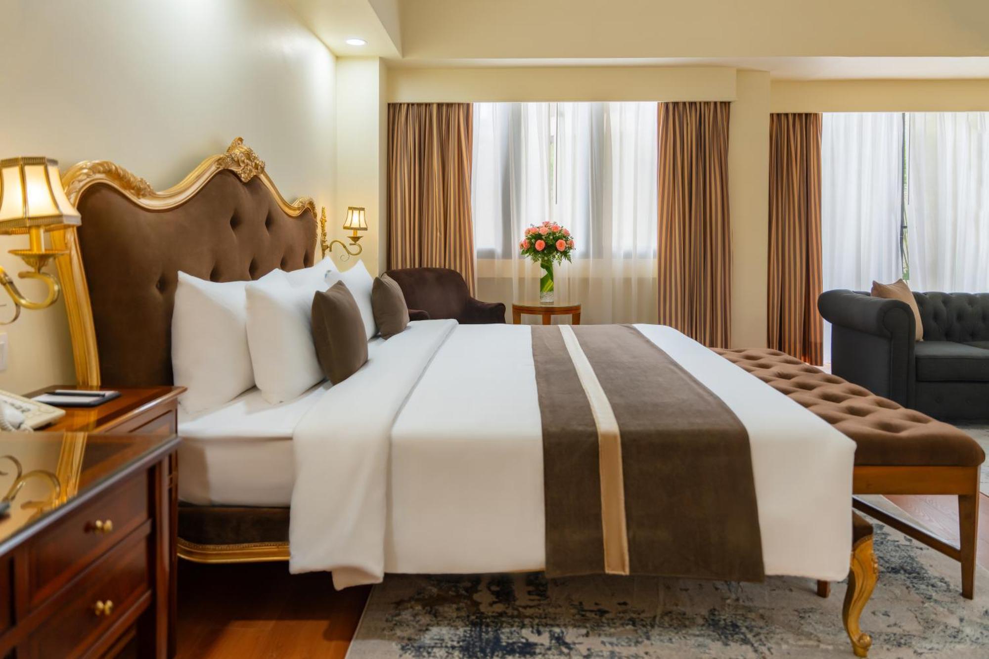 הו צ'י מין סיטי Saigon Prince Hotel מראה חיצוני תמונה