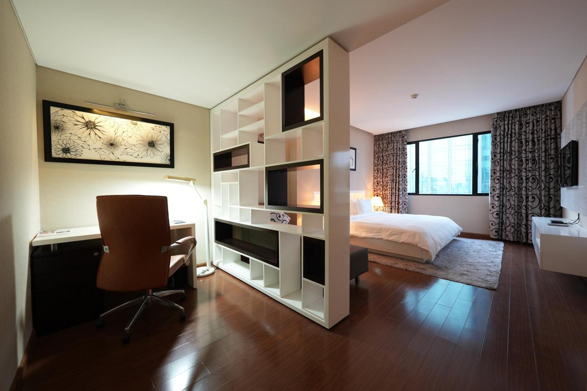 הו צ'י מין סיטי Saigon Prince Hotel מראה חיצוני תמונה